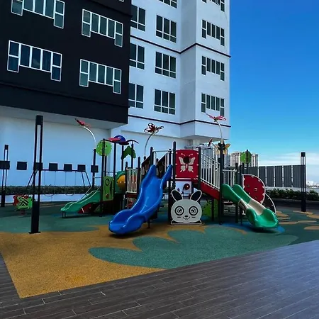 Amber Cove Apartment Malacca Exterior photo